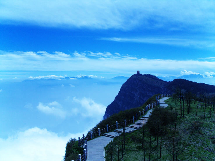 10. Emei Shan